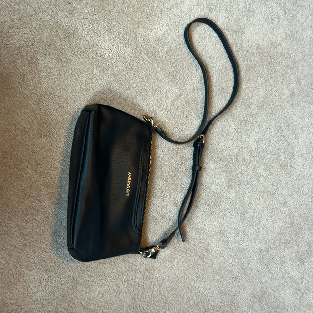 Black adjustable strap purse